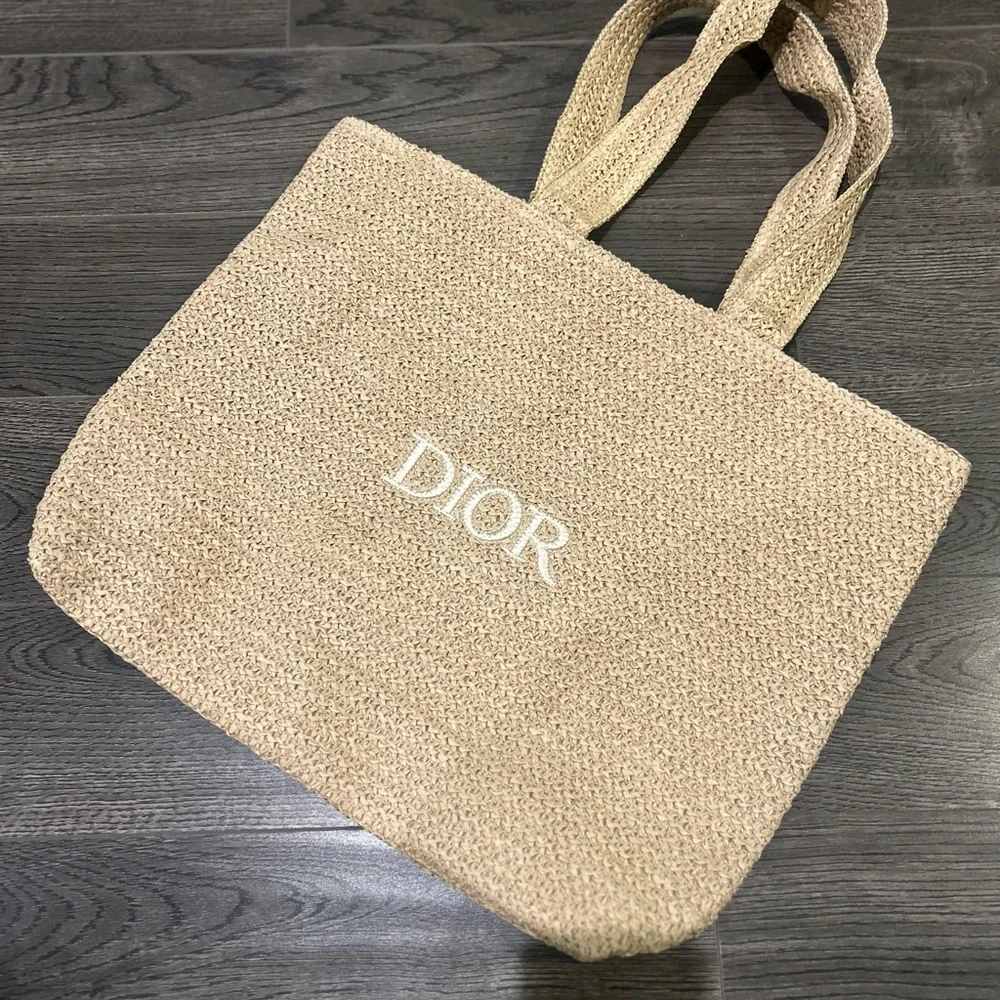Dior Beauty Perfume Gift Tote - Picture 2 of 13
